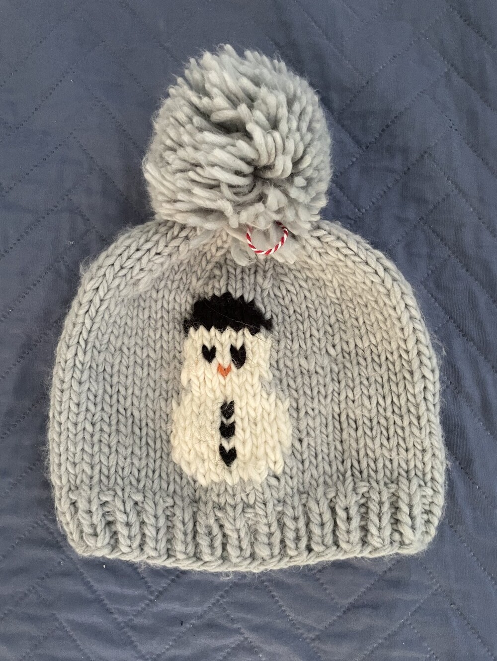 Chunky Light Gray Knit Pom Beanie with Snowman Motif